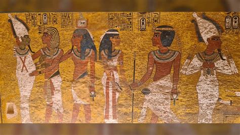 One characteristic of Egyptian figural wall painting was the use of hierarchical scale to denote social status.